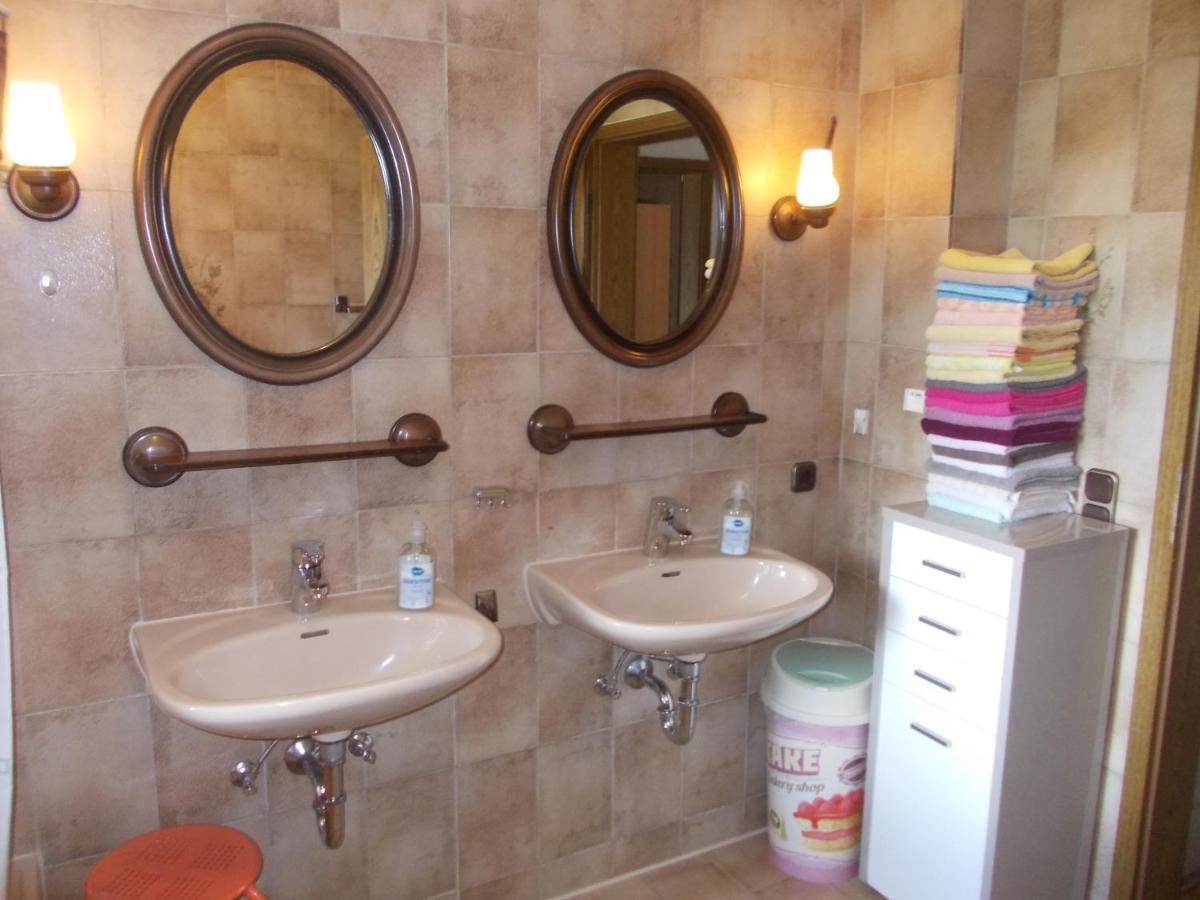 Xxl Apartment, 10 Beds, 4 Sleep-Rooms, 140Qm, 2 Wc, 2 Shower && Брукмюль Экстерьер фото