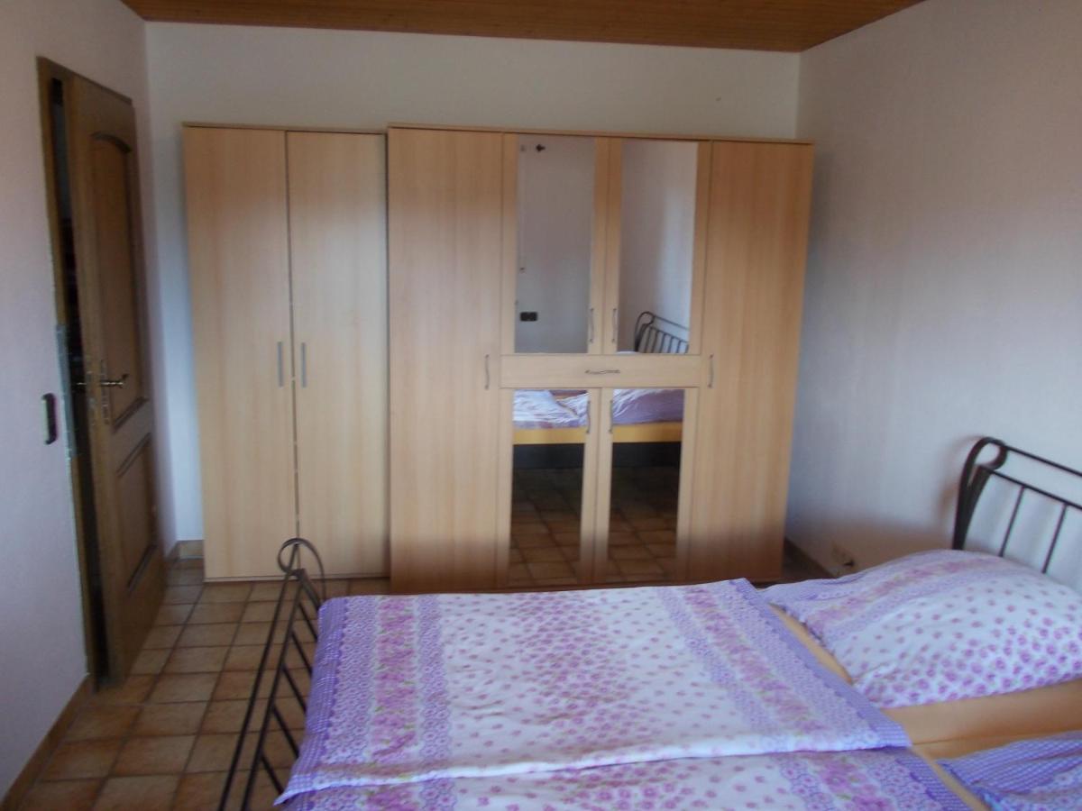 Xxl Apartment, 10 Beds, 4 Sleep-Rooms, 140Qm, 2 Wc, 2 Shower && Брукмюль Экстерьер фото