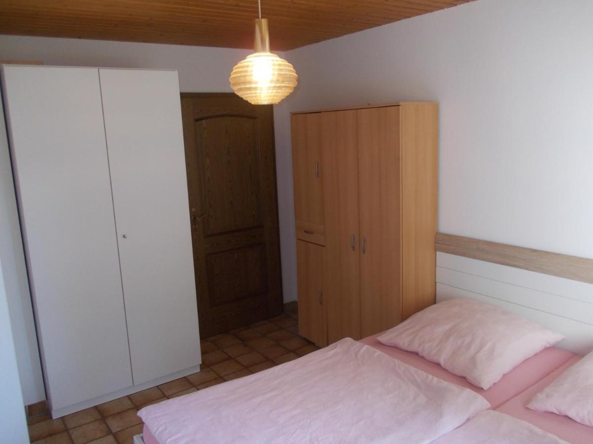 Xxl Apartment, 10 Beds, 4 Sleep-Rooms, 140Qm, 2 Wc, 2 Shower && Брукмюль Экстерьер фото
